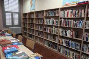 Eordaialive.com - Τα Νέα της Πτολεμαΐδας, Εορδαίας, Κοζάνης Παράδοση 2.000 βιβλίων στο Σωφρονιστικό Κατάστημα Φελλίου Γρεβενών