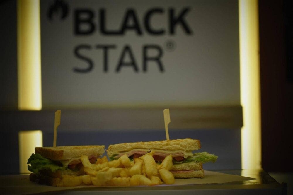 Πτολεμαΐδα: Νέο κατάστημα ''BLACK STAR-STREET FOOD'' - Μοναδικές γευστικές επιλογές για όλες τις απαιτήσεις! 