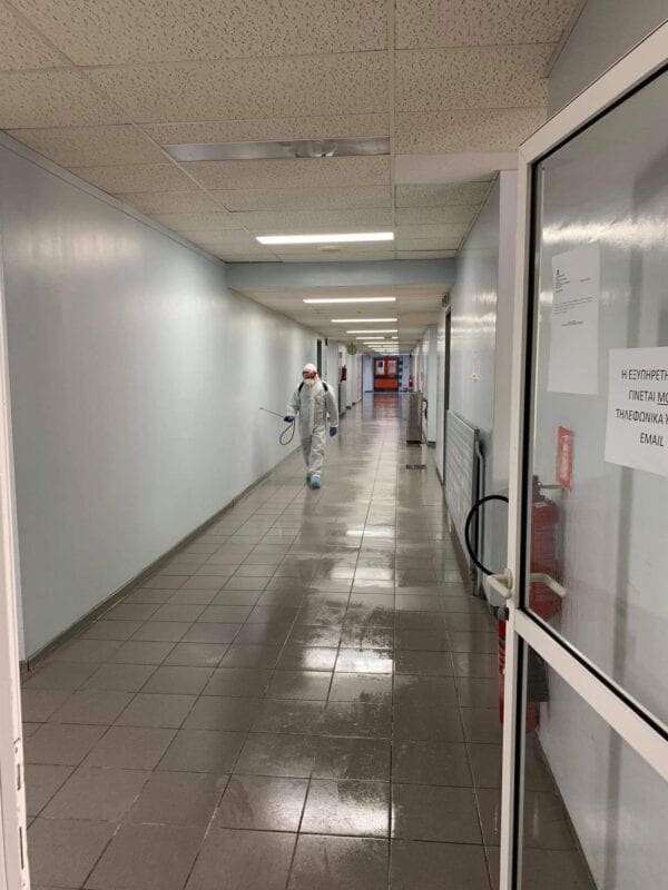 Απολύμανση στο Μποδοσάκειο Νοσοκομείο Πτολεμαΐδας (φωτογραφίες)